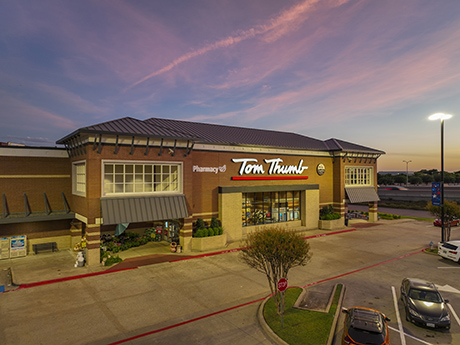 Tom-Thumb-Willow-Bend-Market