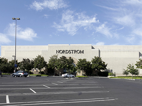 Nordstrom-Pleasanton-Calif