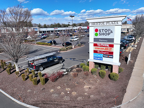 Bristol-Plaza-CT