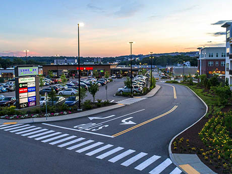Lakeway Commons